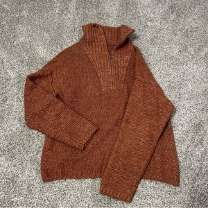 Universal Threads Rust Sweater